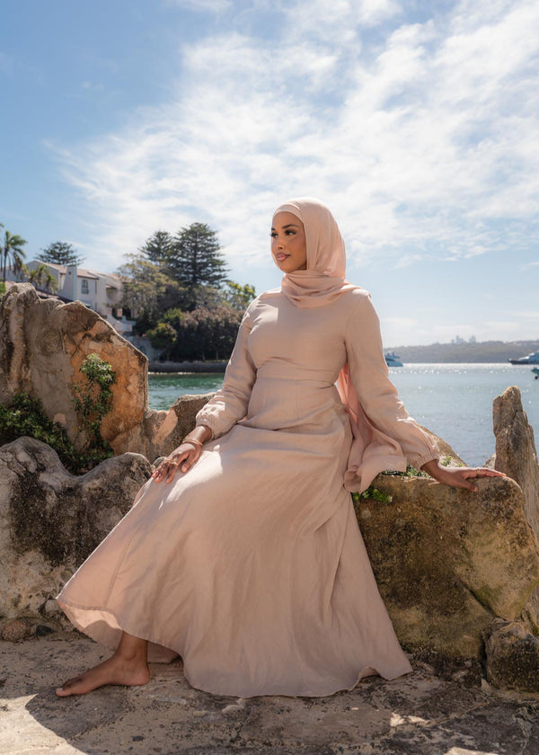 Amira Linen Dress Oyster Pearl – neutral capsule wardrobe dress