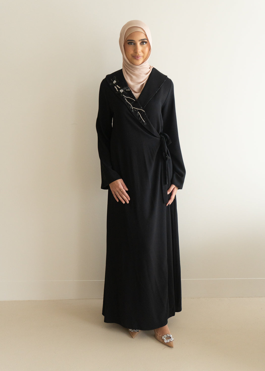 NAHLA WRAP ABAYA