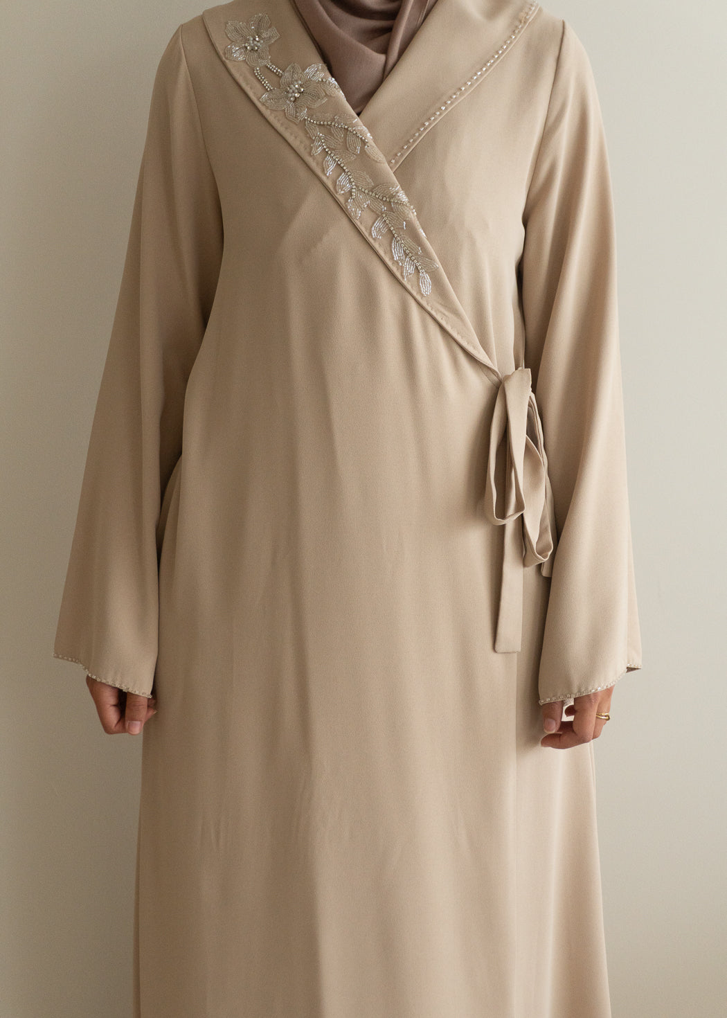 NAHLA WRAP ABAYA