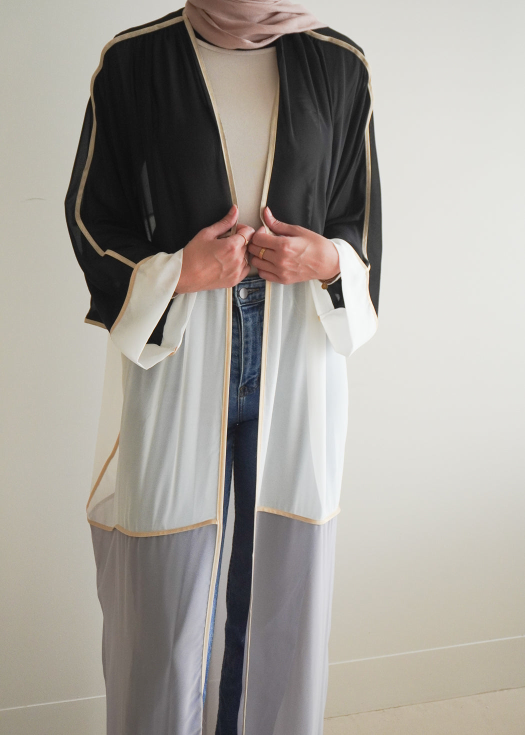 OPULENT CONTRAST DUSTER