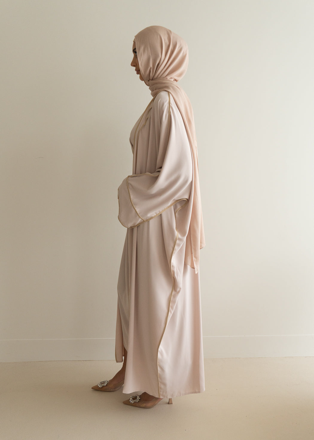 LAMYA ABAYA SET