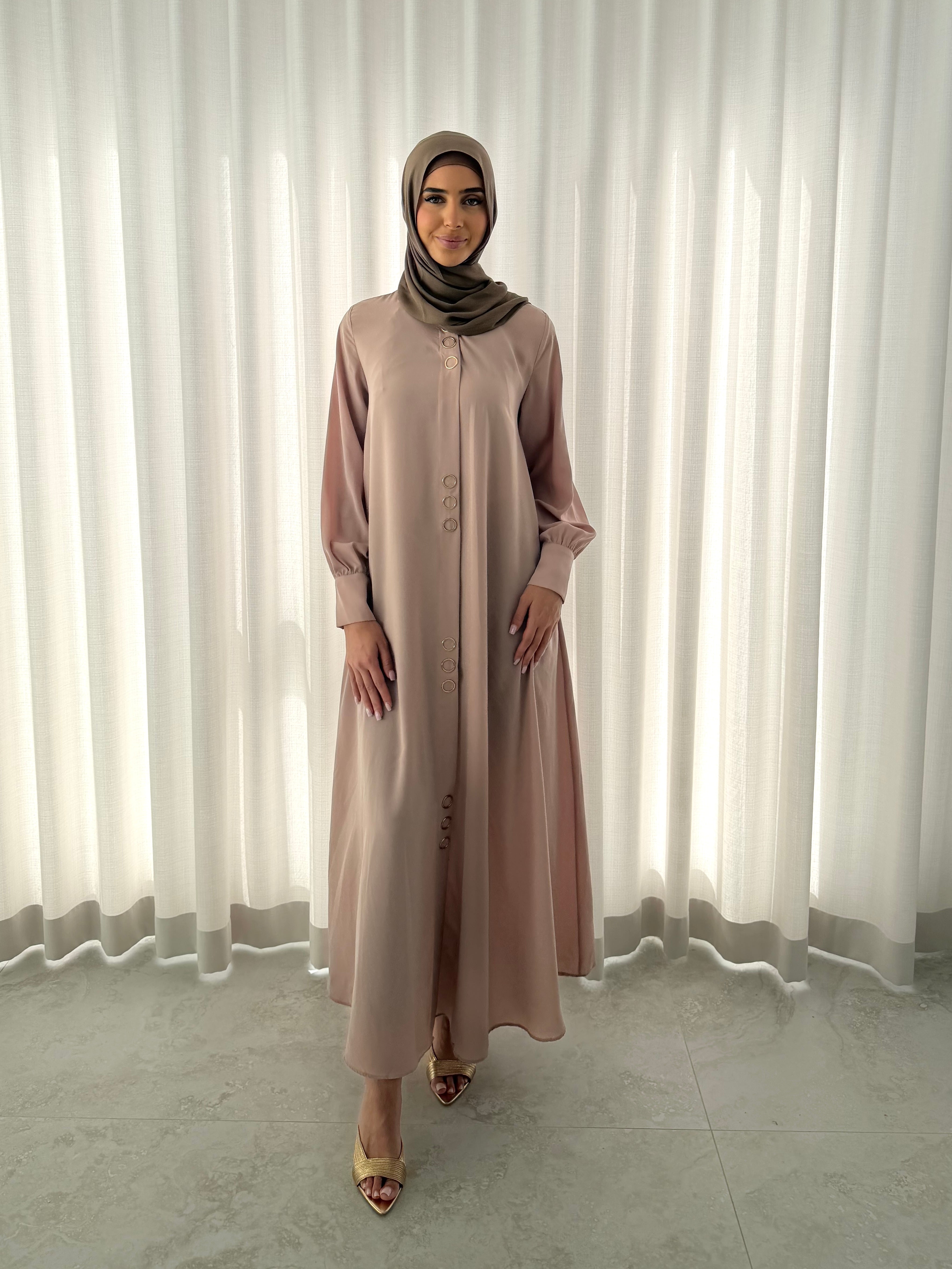 Qamar Abaya in blush– long modest abaya with flowing silhouette and elegant drape