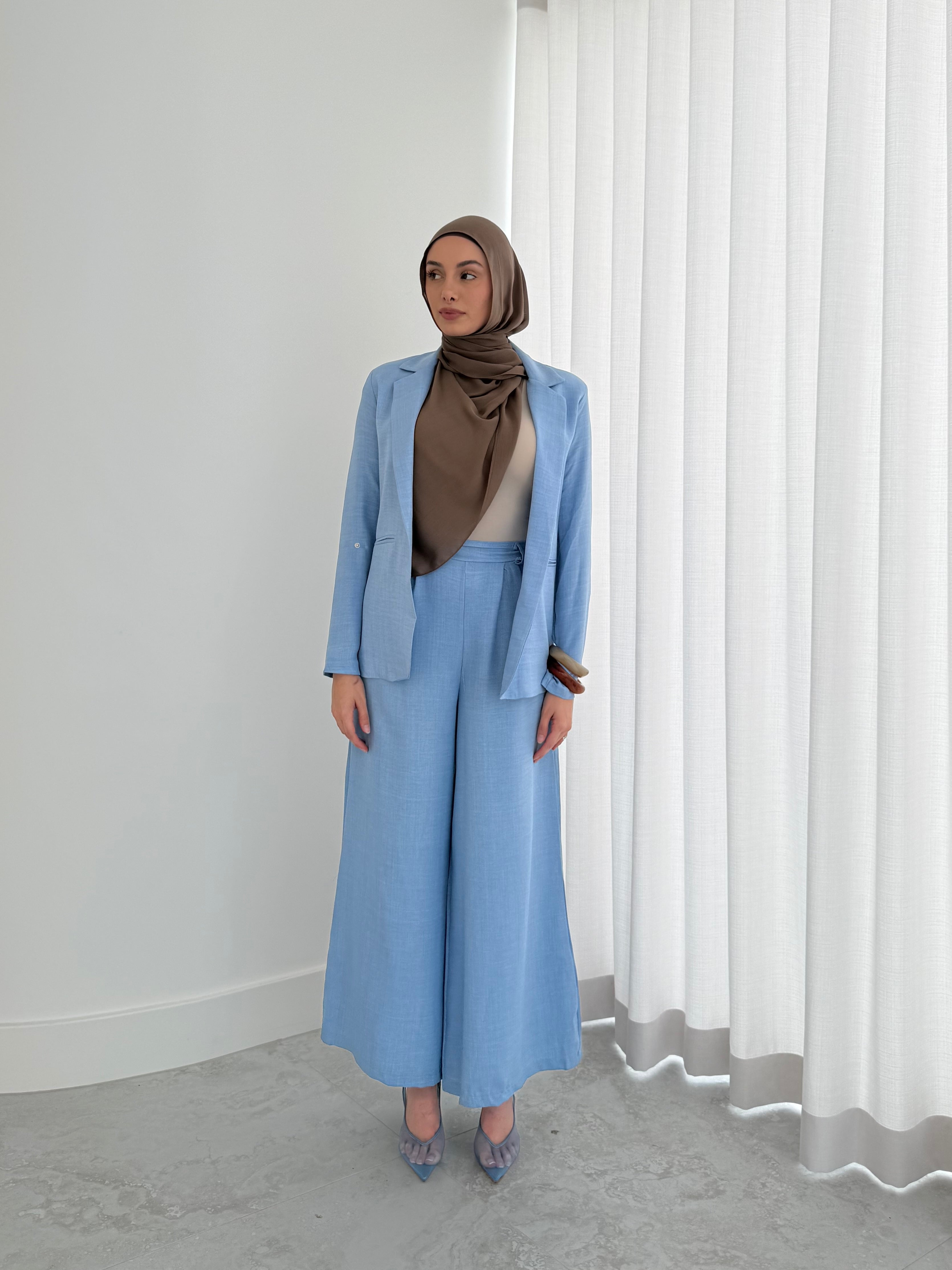 women's relaxed tailored set for smart casual outings or for cooperate work. soft fabric suitable for spring summer. modest tailored jacket with wide flare pant for modest coverage and hijabi firendly.