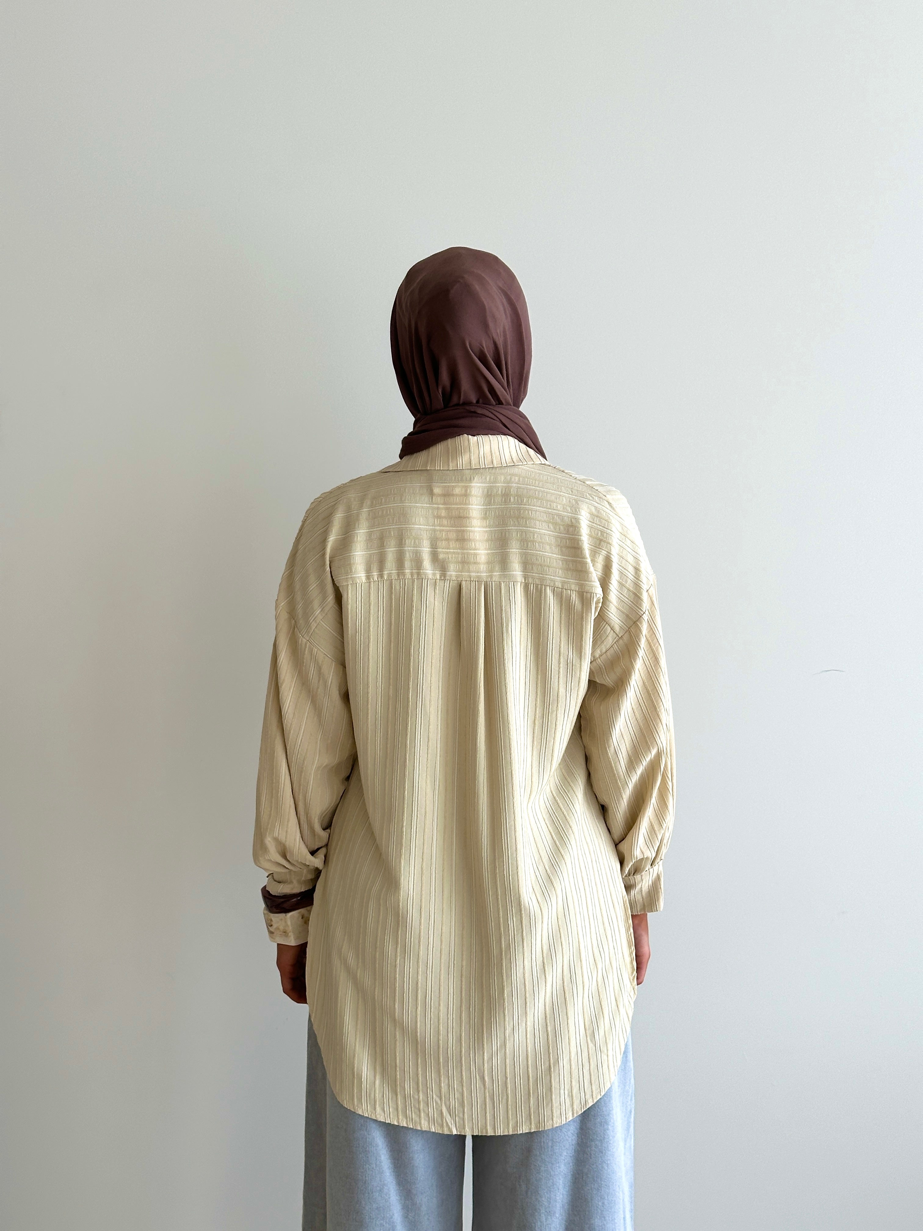 women's long button shirt in pastel yellow for spring/summer , modest, lightweight 