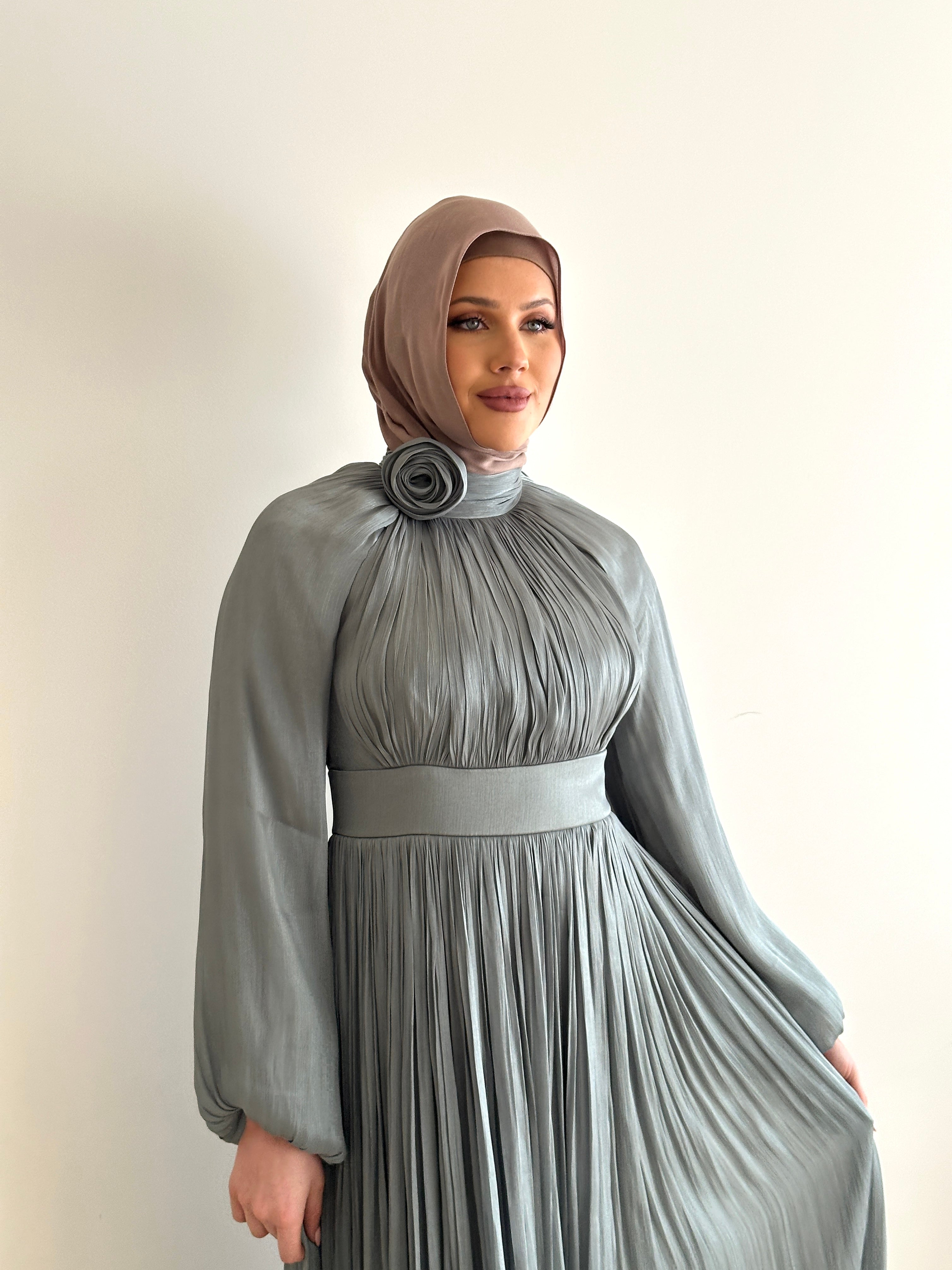 women's formal dress in green, modest, maxi, long-sleeve with full coverage.