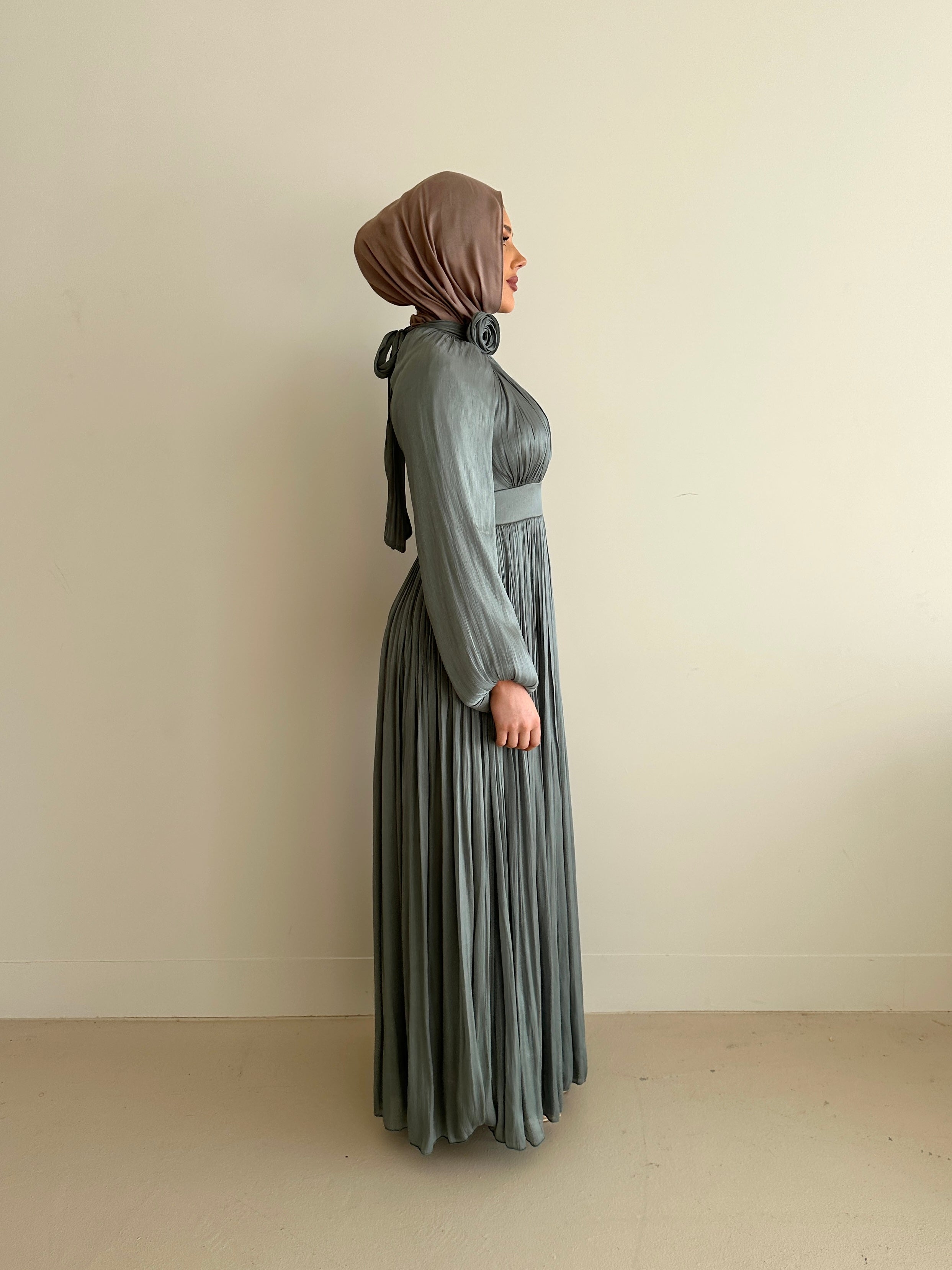 women's formal dress in green, modest, maxi, long-sleeve with full coverage.