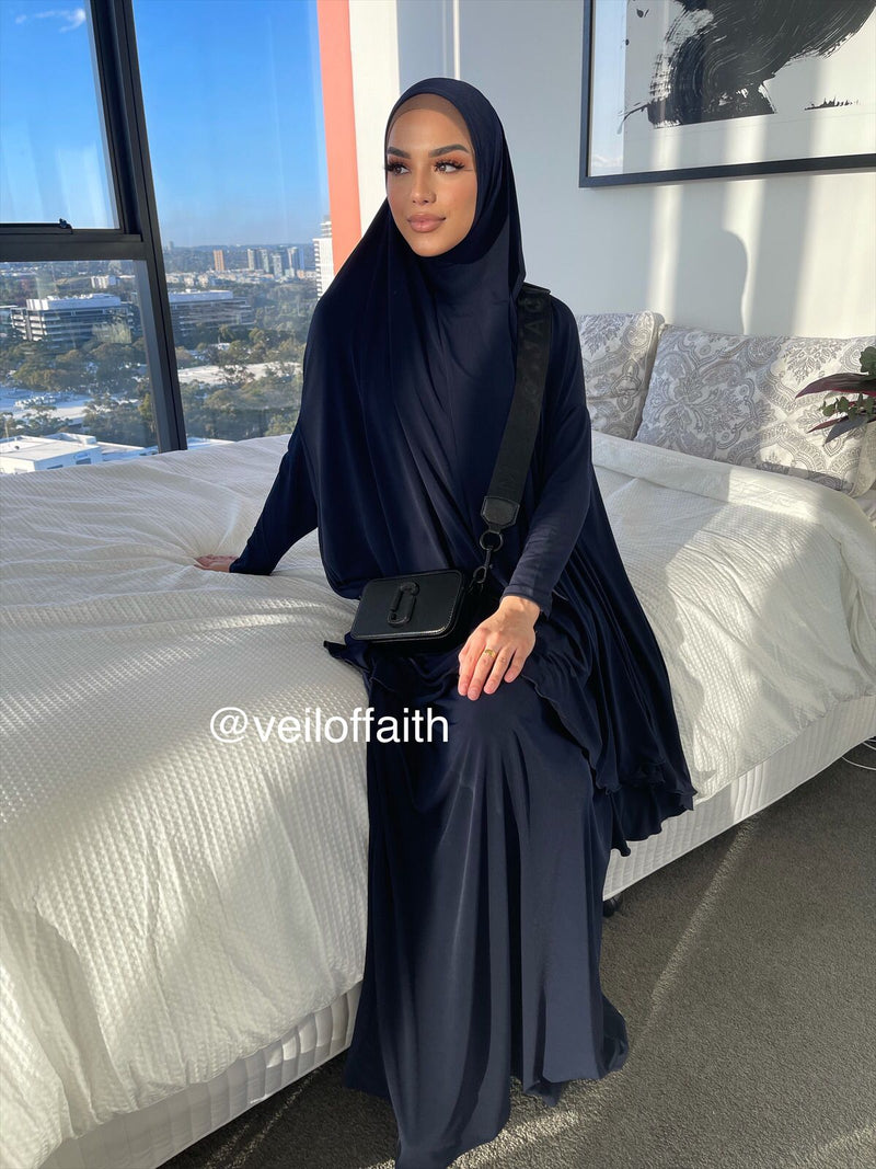 JILBAB WITH SLEEVE AND SKIRT NAVY PRAY SET