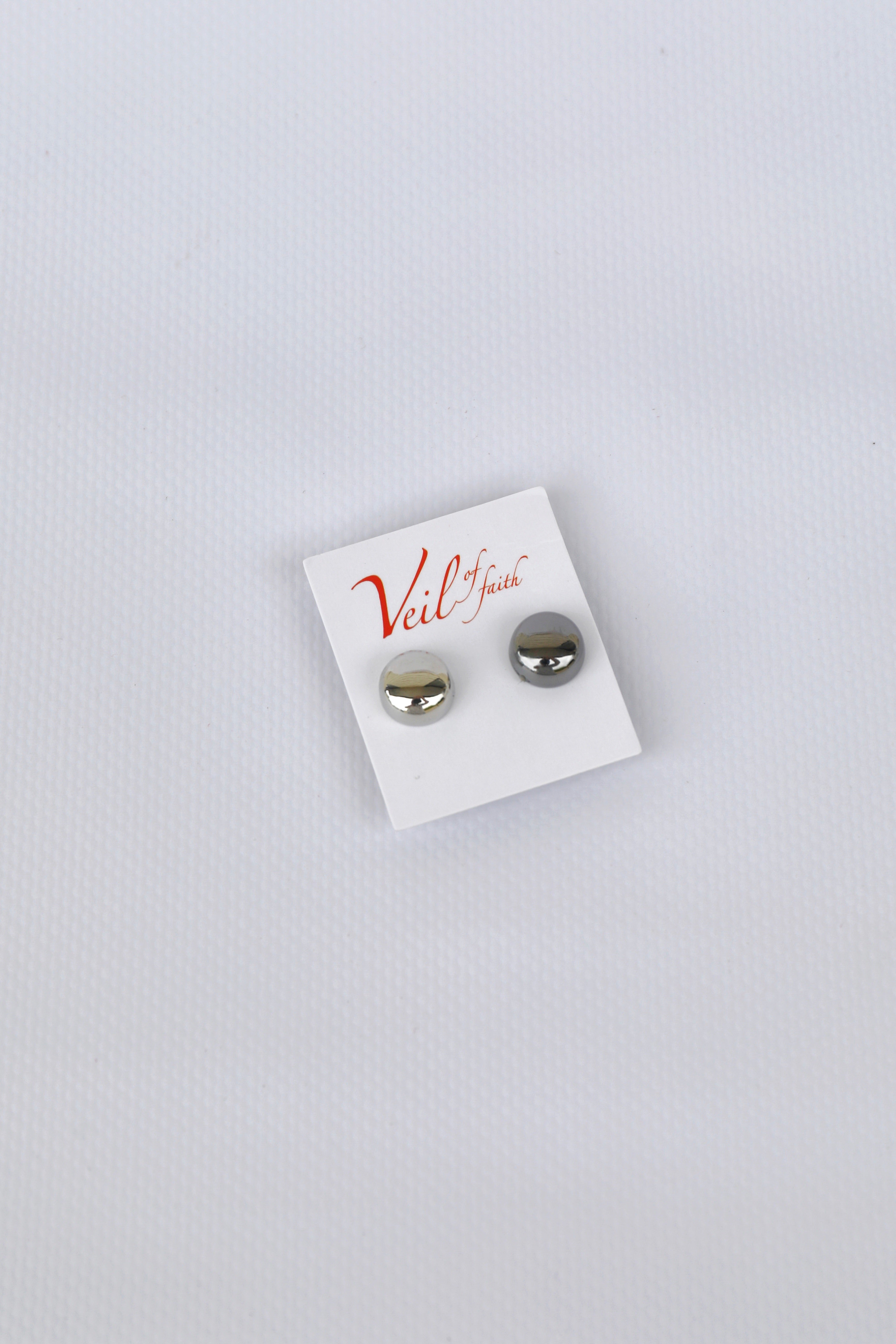 HIJAB MAGNET SILVER AND CHARCOAL SET