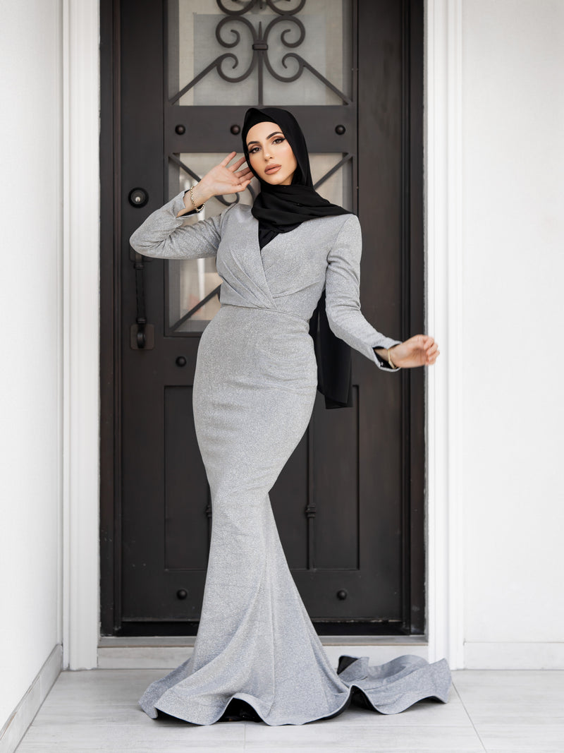 Dress hotsell silver hijab