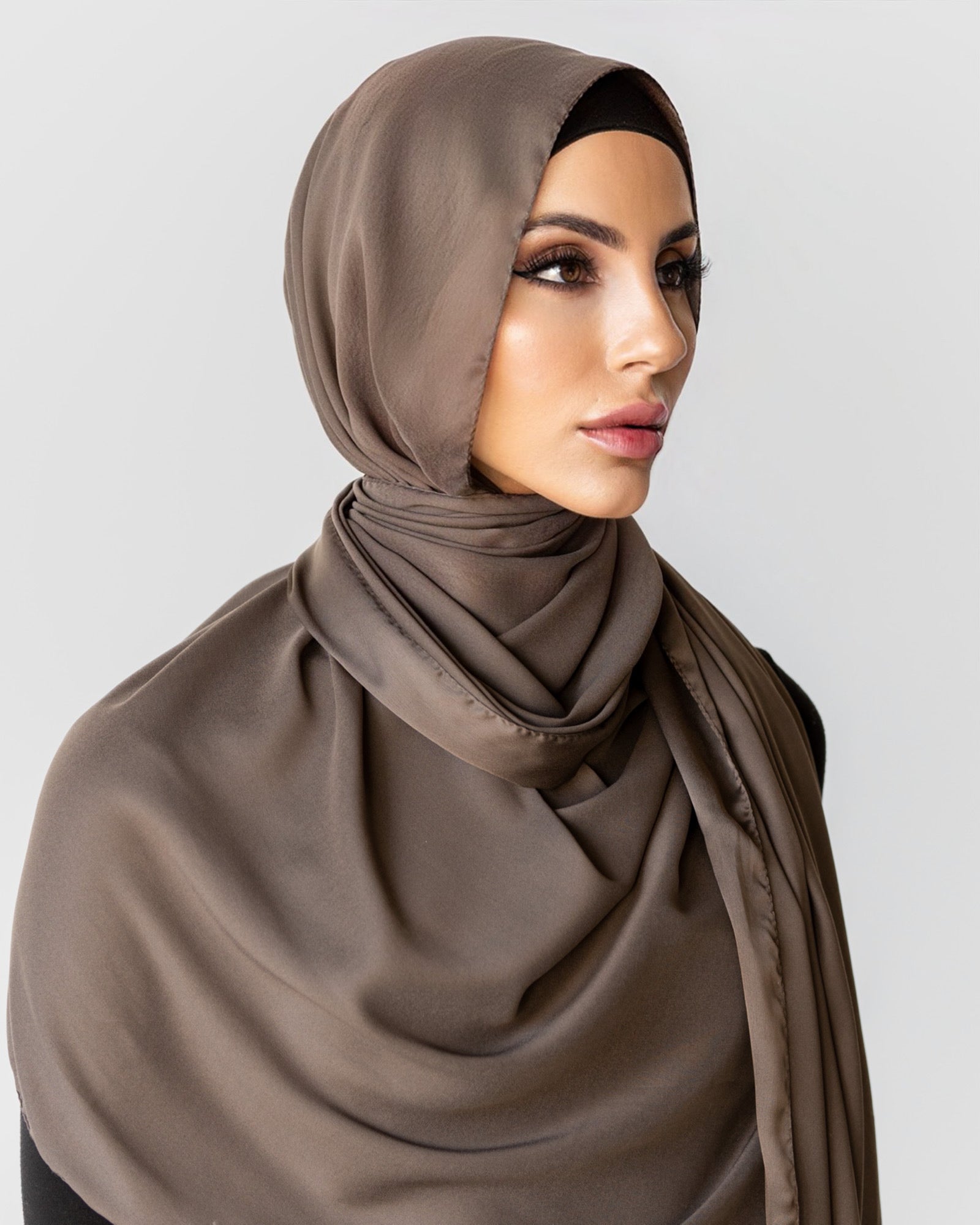 SILK LOOK SCARF- WALNUT